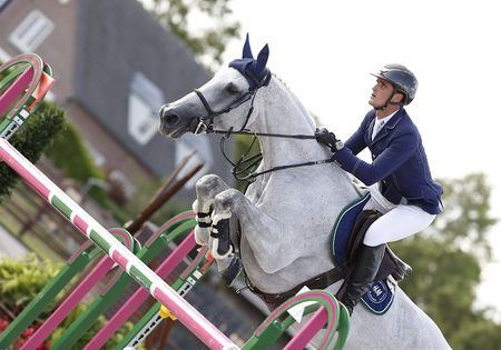 Tweede plaats voor Olivier Philippaerts en H&M Legend of Love