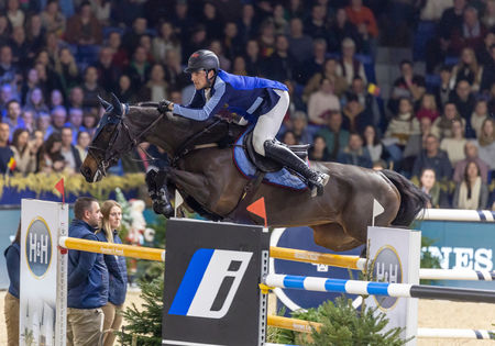 Nicola Philippaerts op het podium in Verona