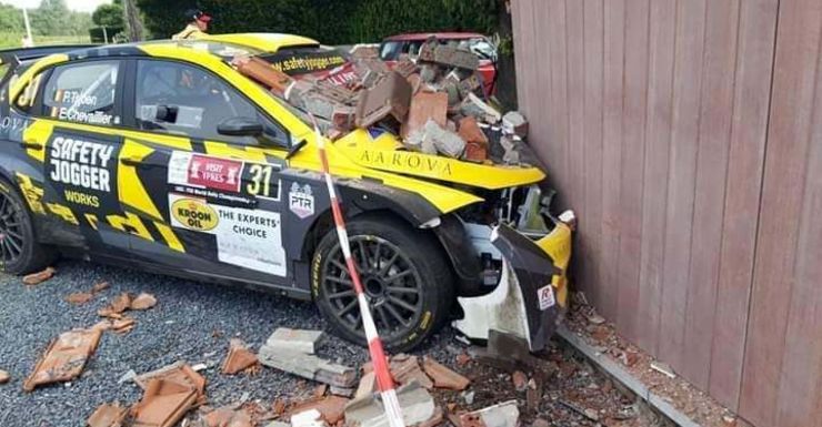 WRC Ypres - Tsjoen werd uit de koord gegooid.