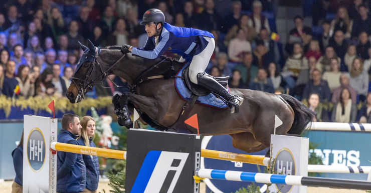 Nicola Philippaerts op het podium in Verona